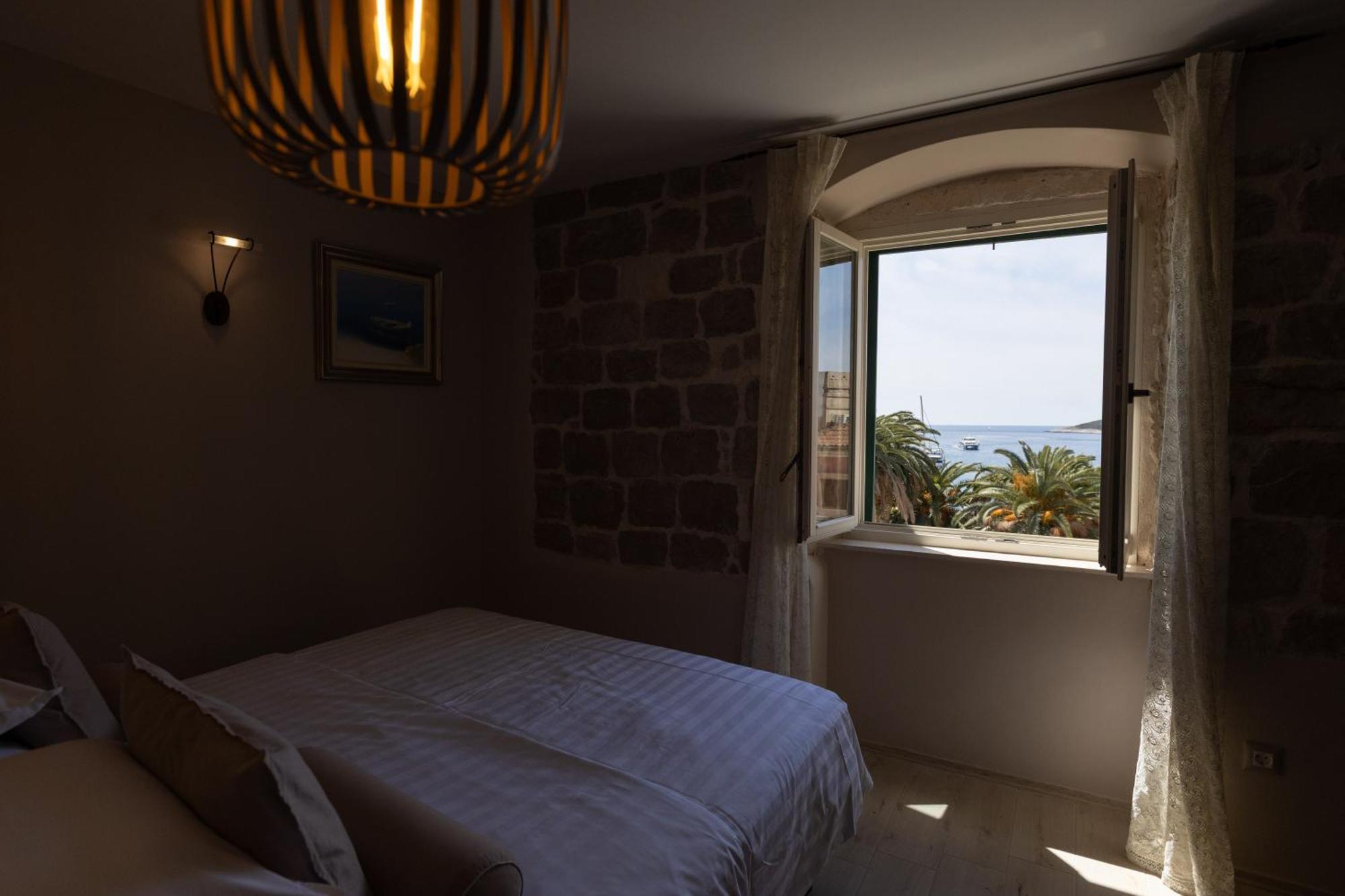 Heritage Hotel Park Hvar Хвар Екстер'єр фото